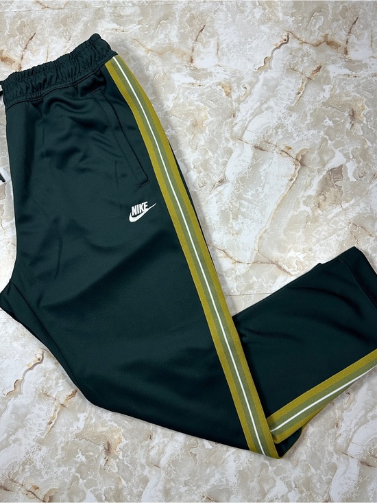 Nike Other - Nike Men’s Large Green Striped Loose Fit Taper leg Track Pants Sweatpants